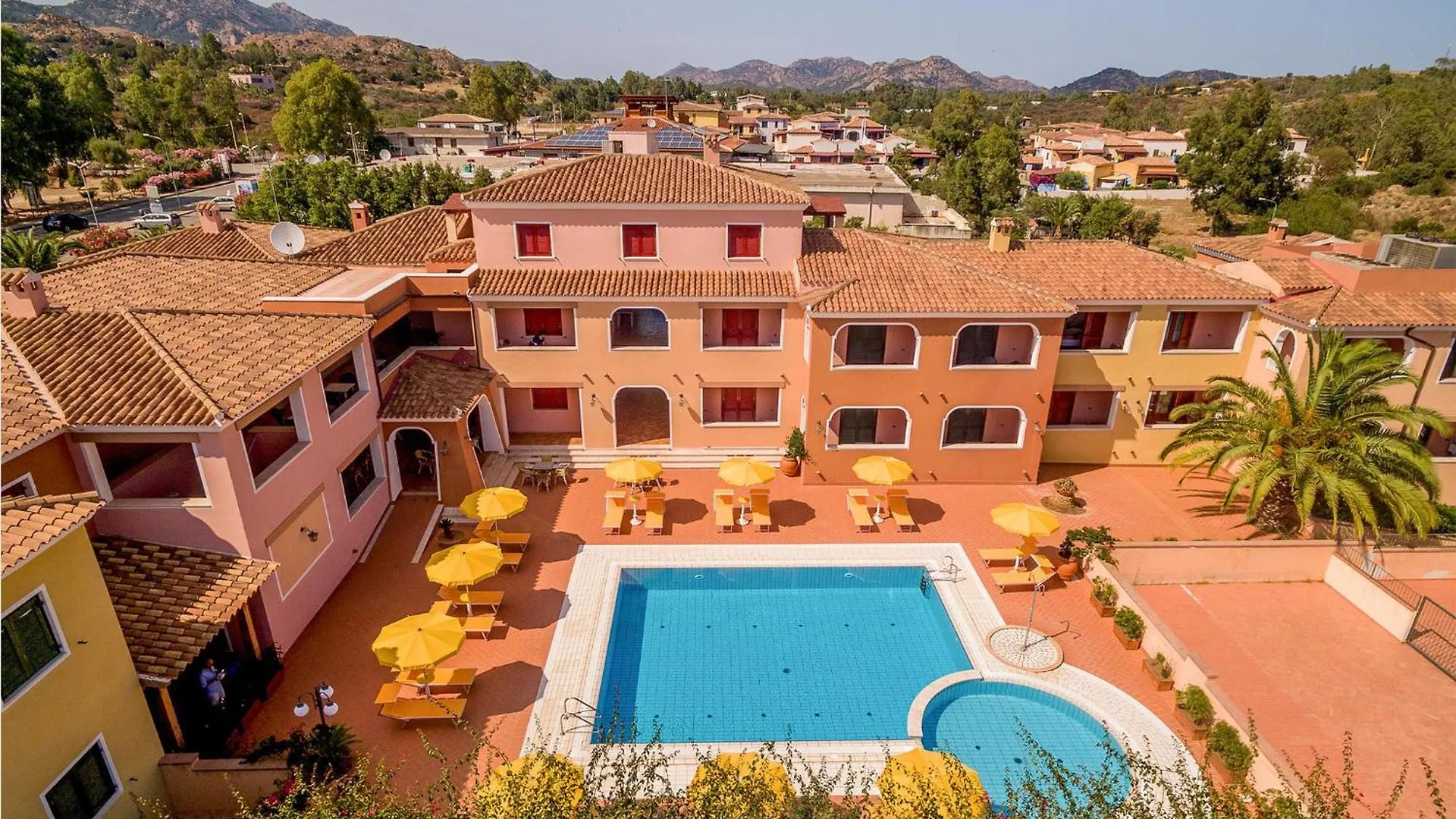 Cozy Apartment In Orosei With Wifi